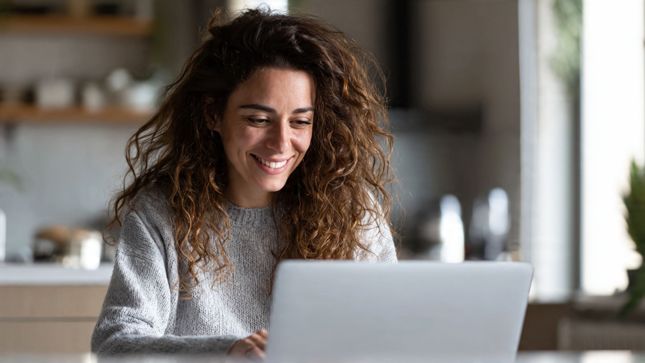 Como Comprar Molde em PDF na Hotmart_ Guia Completo com Pix e Cartão