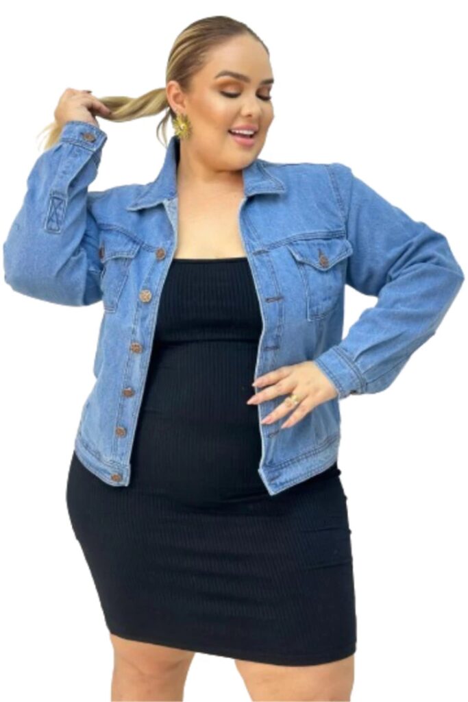 Jaqueta Jeans Feminina com Bolsos Chapados