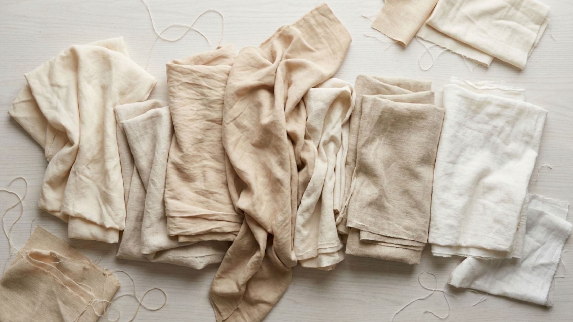 Molde em PDF Macacão Ana Flor indicado para tecidos leves como viscose e viscolinho